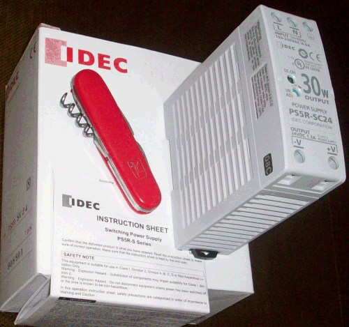 IDEC PS5R-SC24 zdroj 24VDC/30W